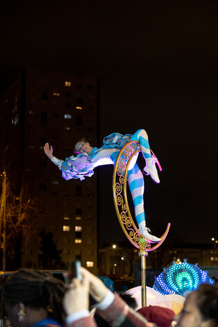 251212 Parade lumineuse Rêveries de la compagnie Compagnie Lotus Bleu 